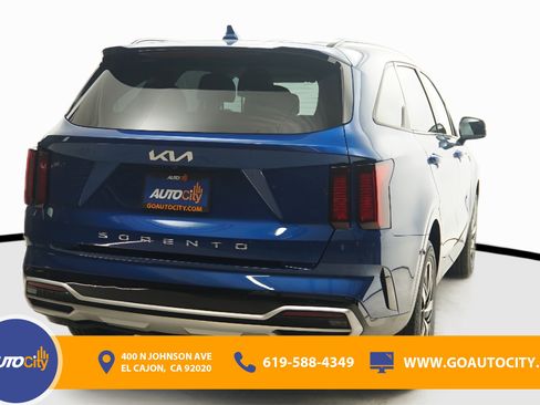 Used 2022 Kia Sorento S FWD image 10