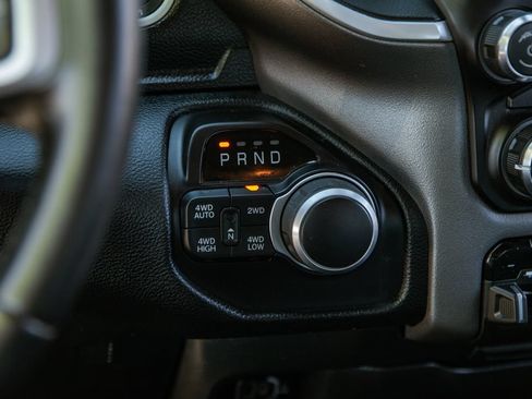 Used 2021 RAM 1500 Big Horn AWD/4WD image 17