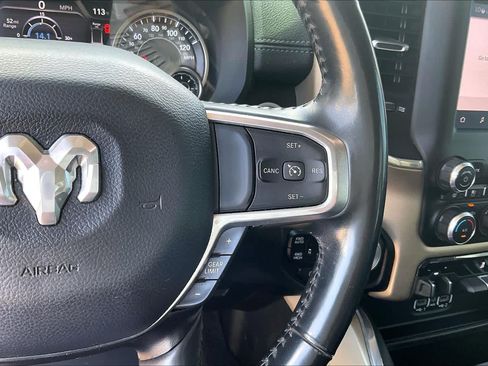 Used 2022 RAM 1500 Laramie AWD/4WD image 24