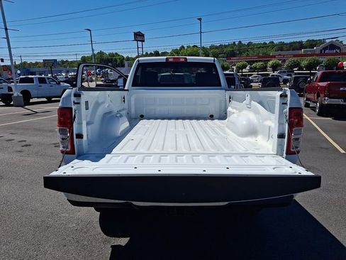 Used 2024 RAM 2500 Tradesman w/ Chrome Appearance Group AWD/4WD image 29