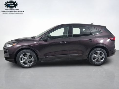 Used 2023 Ford Escape ST-Line w/ Tech Pack #1 AWD/4WD image 7