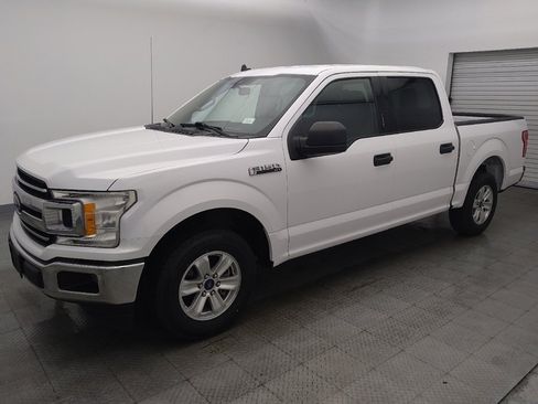Used 2019 Ford F150 XLT image 2