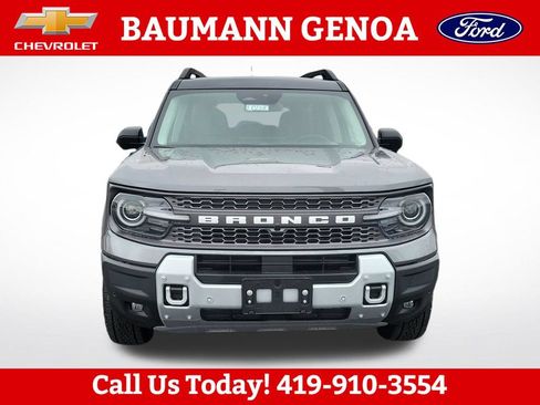 Used 2025 Ford Bronco Sport Badlands AWD/4WD image 8