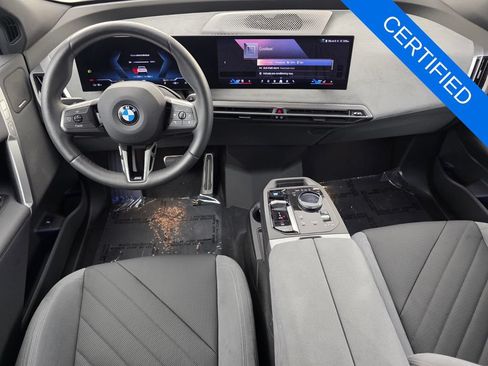Certified 2026 BMW iX xDrive60 w/ M Sport Package AWD/4WD image 13