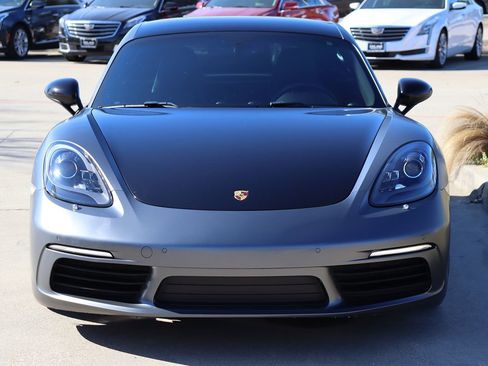 Used 2017 Porsche 718 Cayman image 4