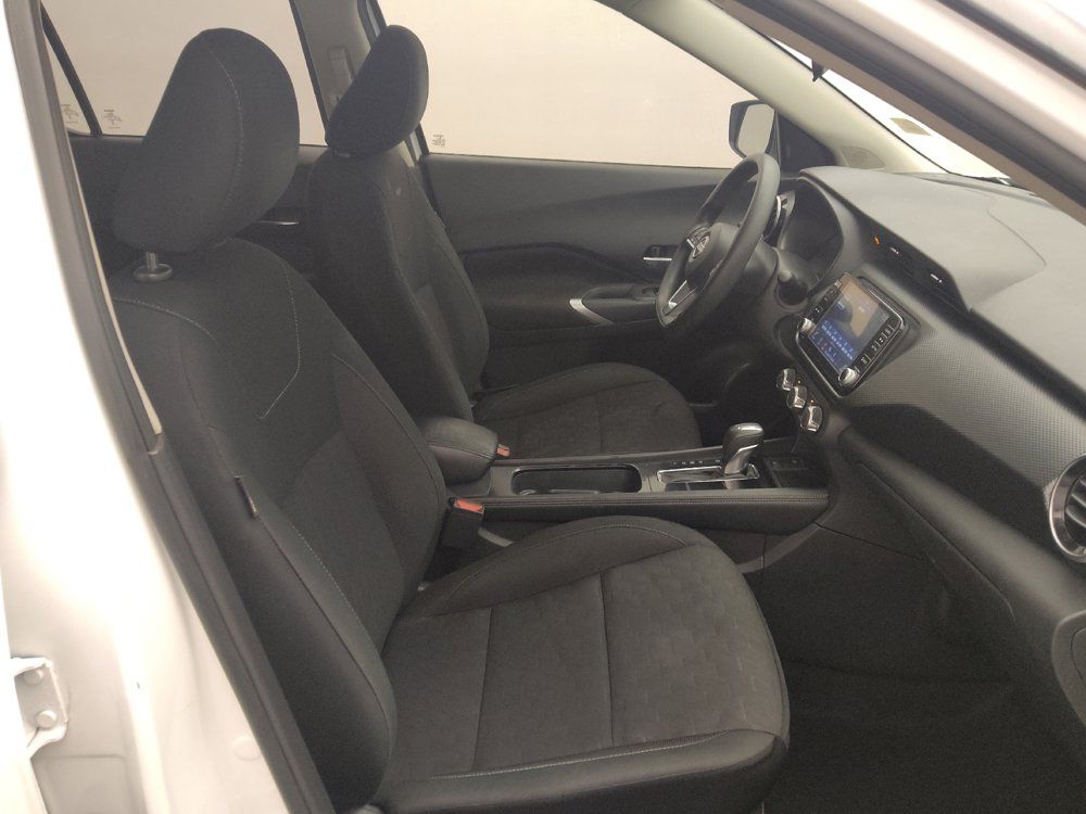 Used 2024 Nissan Kicks SV FWD image 21