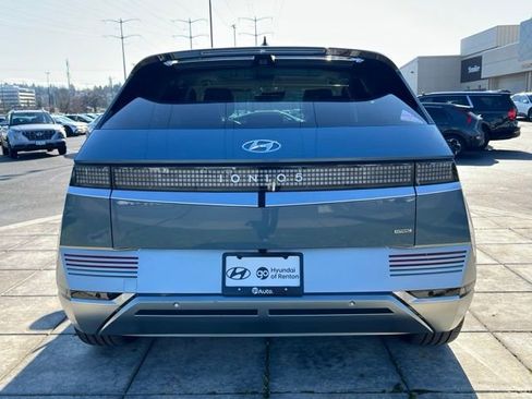 Used 2024 Hyundai Ioniq 5 Limited image 11