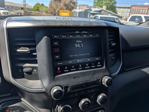 Used 2020 RAM 1500 Big Horn AWD/4WD image 16