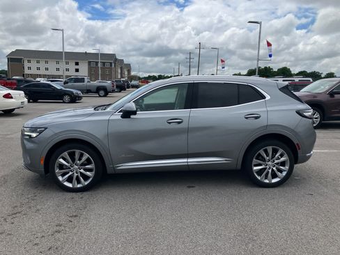 Used 2023 Buick Envision Avenir FWD image 4