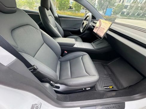 Used 2024 Tesla Model 3 Long Range RWD image 11