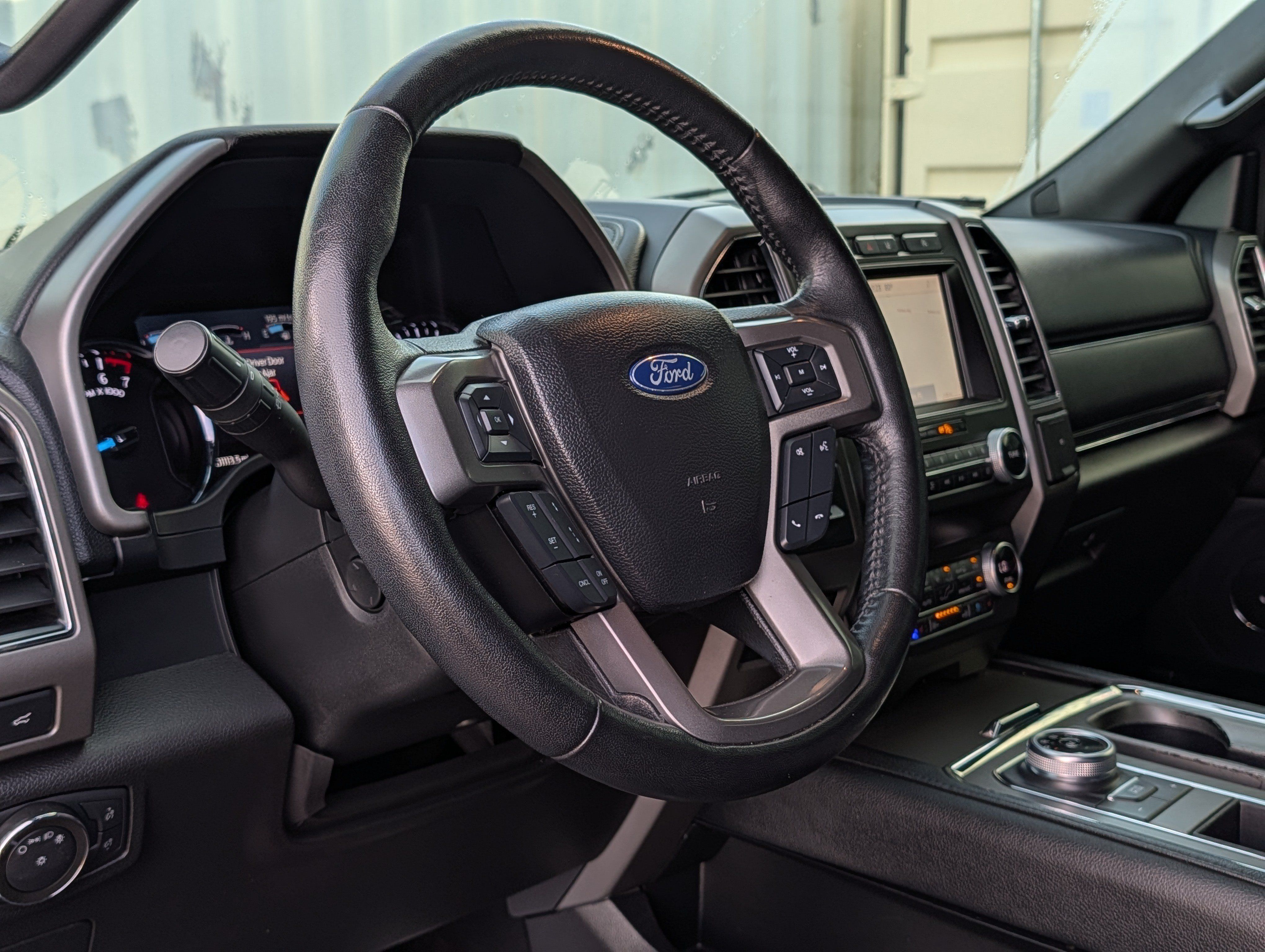 Used 2021 Ford Expedition XLT RWD image 24