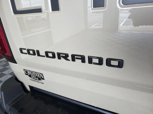 Used 2022 Chevrolet Colorado ZR2 AWD/4WD image 8