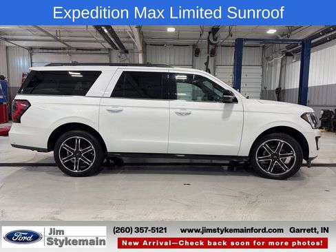 Used 2020 Ford Expedition Max Limited w/ Equipment Group 303A AWD/4WD image 12