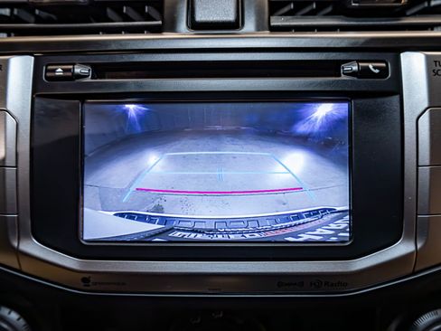 Used 2019 Toyota 4Runner SR5 image 21