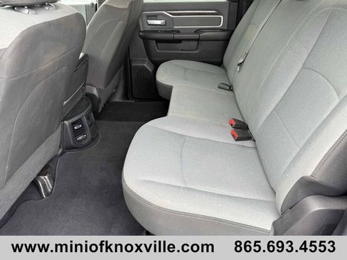 Used 2022 RAM 2500 Big Horn image 29