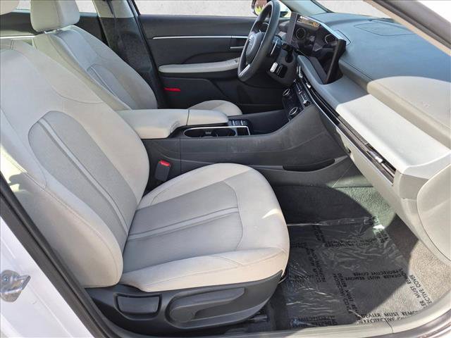 Used 2025 Hyundai Sonata SEL FWD image 26