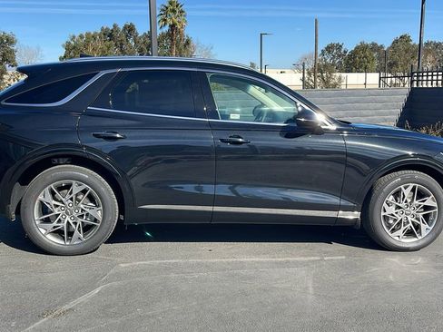 New 2025 Genesis GV70 2.5T w/ Select Package image 6