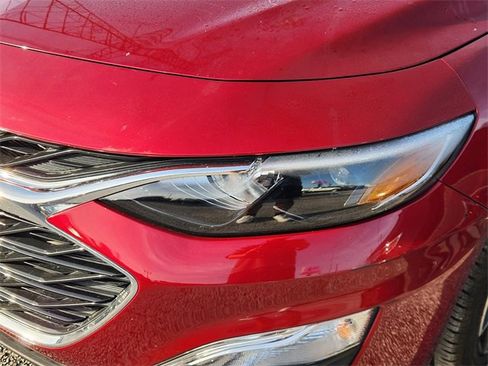 Used 2021 Chevrolet Malibu RS image 6