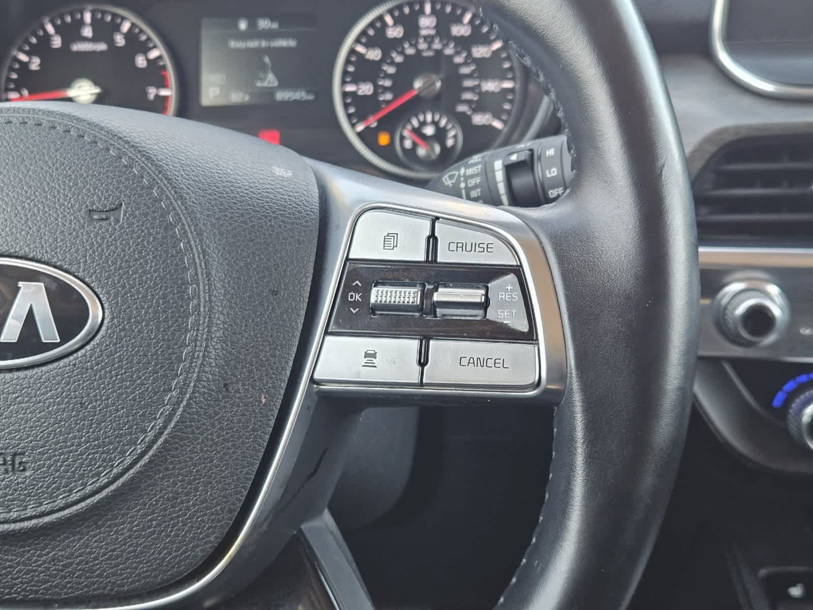 Used 2020 Kia Telluride EX w/ Towing Package FWD image 28