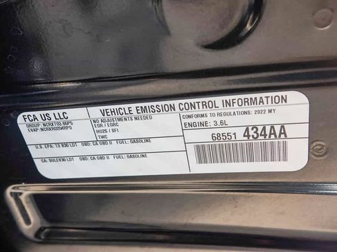 Certified 2022 Jeep Grand Cherokee L Overland w/ Luxury Tech Group IV image 26