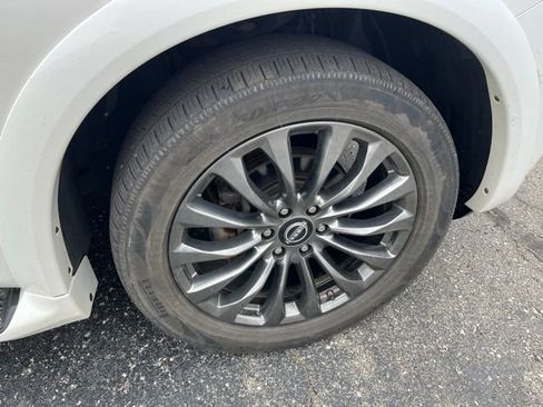 Used 2021 Nissan Armada Platinum AWD/4WD image 3
