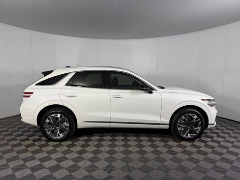 Used 2026 Genesis Electrified GV70 AWD/4WD image 8