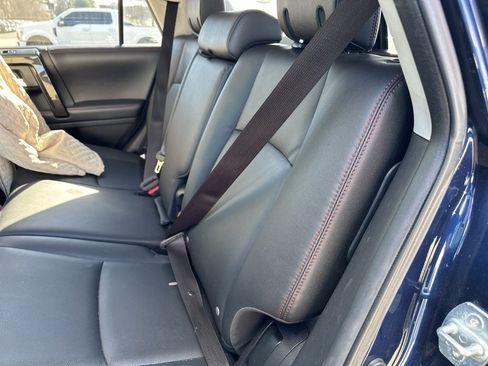 Used 2019 Toyota 4Runner TRD Off-Road Premium image 10