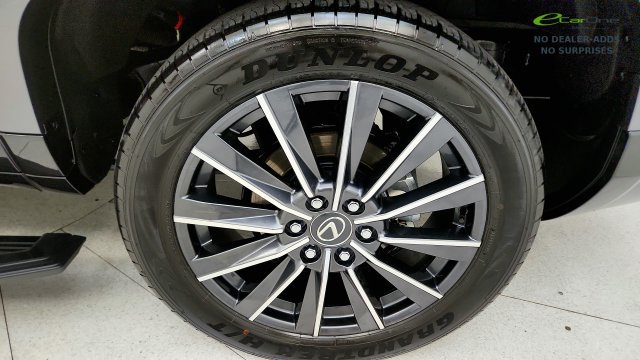Used 2026 Lexus GX 550 w/ Accessory Package (2T) AWD/4WD image 81
