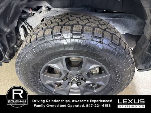 Used 2025 Lexus GX 550 image 6