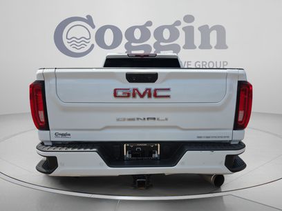 Used 2022 GMC Sierra 2500 Denali