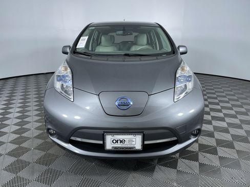 Used 2015 Nissan Leaf SV w/ LED & Quick Charge Package image 30