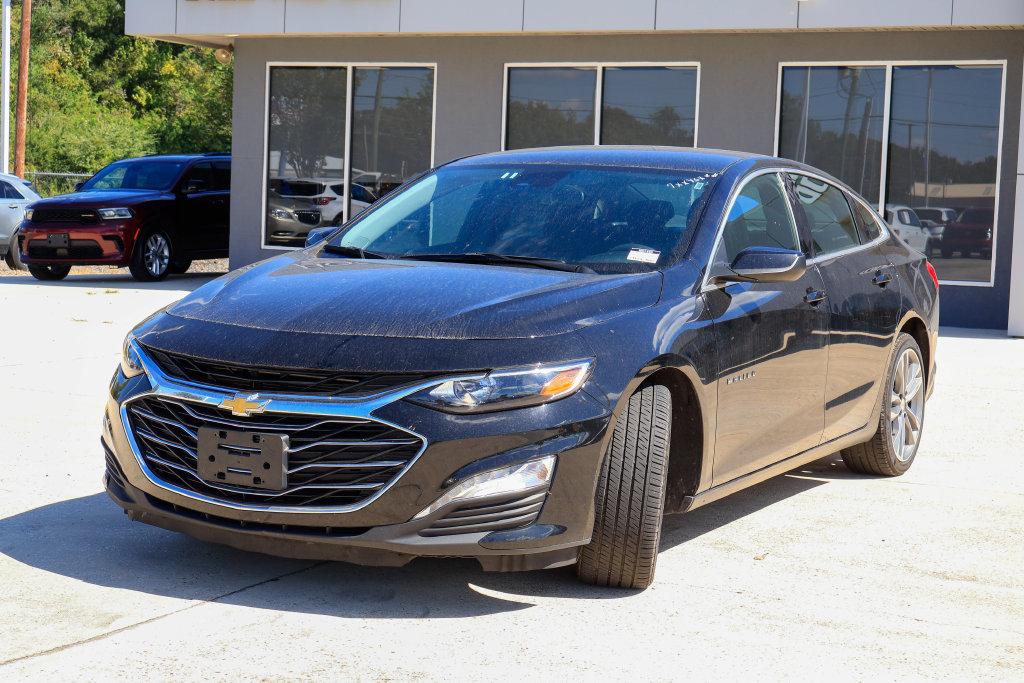 Used 2025 Chevrolet Malibu LT FWD image 23