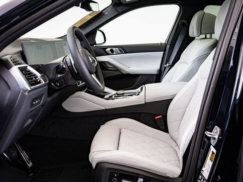 New 2026 BMW X6 xDrive40i image 19