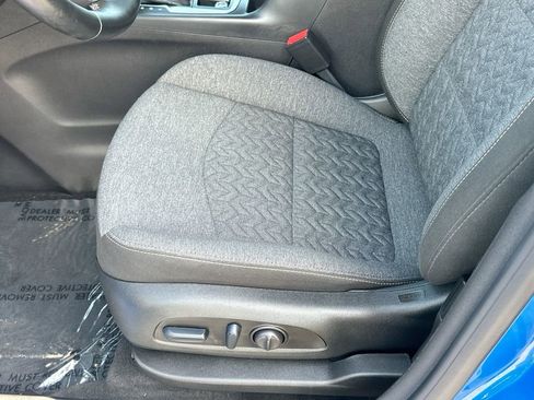 Used 2024 Chevrolet Equinox LT image 19