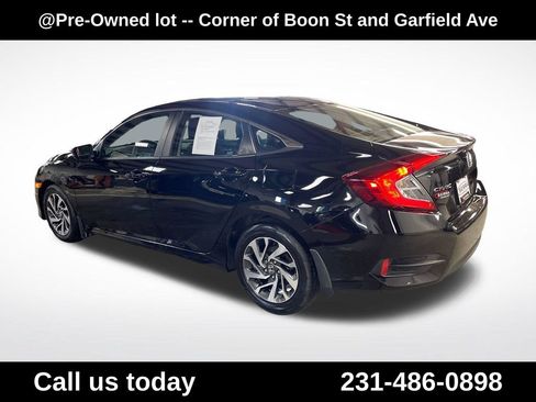 Used 2016 Honda Civic EX image 3