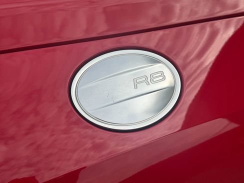 Used 2018 Audi R8 V10 AWD/4WD image 18