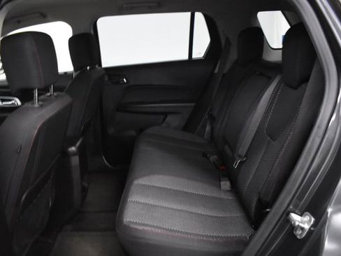 Used 2017 GMC Terrain SLE w/ Convenience Package image 12