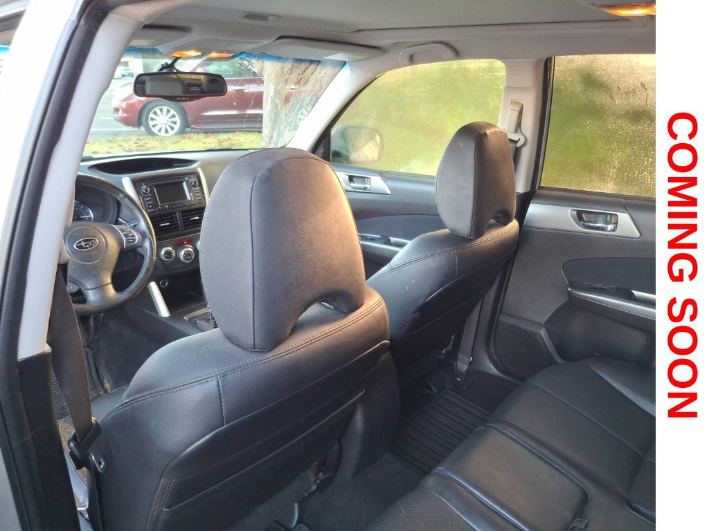 Used 2011 Subaru Forester 2.5X Limited AWD/4WD image 12