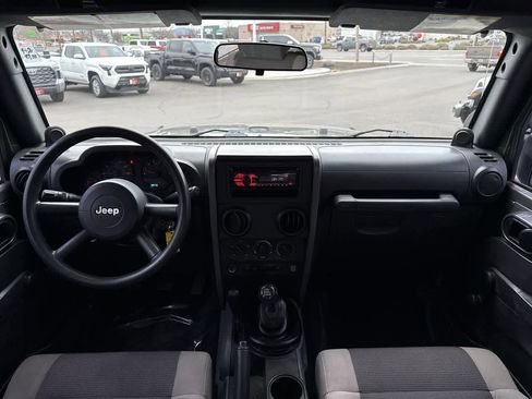 Used 2007 Jeep Wrangler X image 15