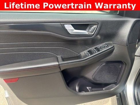 Used 2024 Ford Escape ST-Line image 19