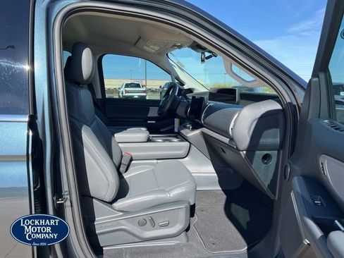 New 2026 Ford Expedition Active RWD image 36