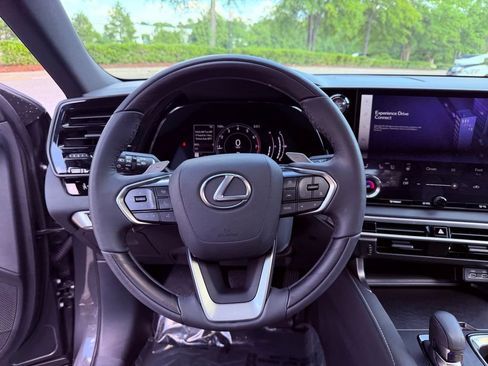 Used 2024 Lexus RX 350 Premium w/ Accessory Package (Z1) FWD image 18