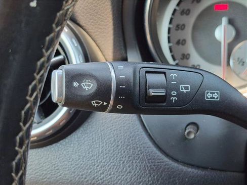 Used 2016 Mercedes-Benz GLA 250 image 11