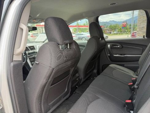 Used 2012 Chevrolet Traverse LT AWD/4WD image 16