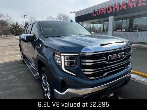Used 2024 GMC Sierra 1500 SLT w/ SLT Premium Package image 3