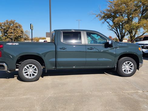 New 2026 Chevrolet Silverado 1500 LT w/ Leather Package image 4