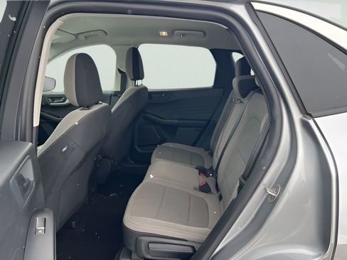 Used 2022 Ford Escape SE w/ Convenience Package image 18