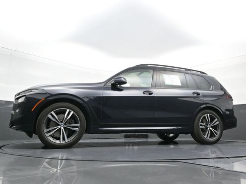 Used 2025 BMW X7 xDrive40i w/ M Sport Package image 26