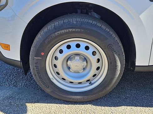 New 2026 Ford Maverick XL image 17