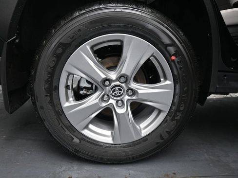 New 2025 Toyota RAV4 XLE image 13